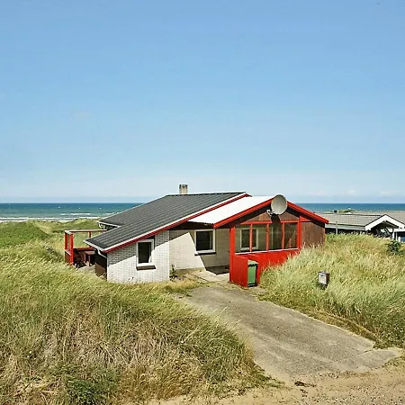 Three-bedroom Holiday In Lokken 65 *