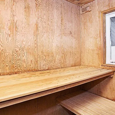 펜션 Three-bedroom Holiday In Lokken 65